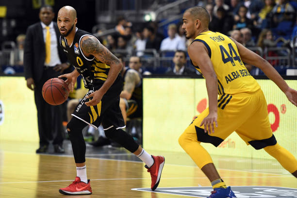 作为阿森纳 作为阿森纳