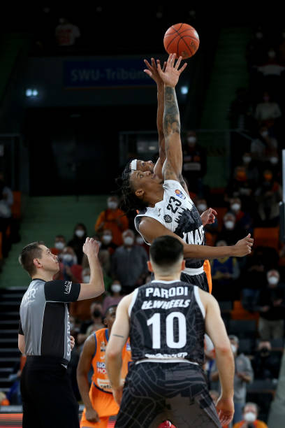 释放工资空 释放工资空