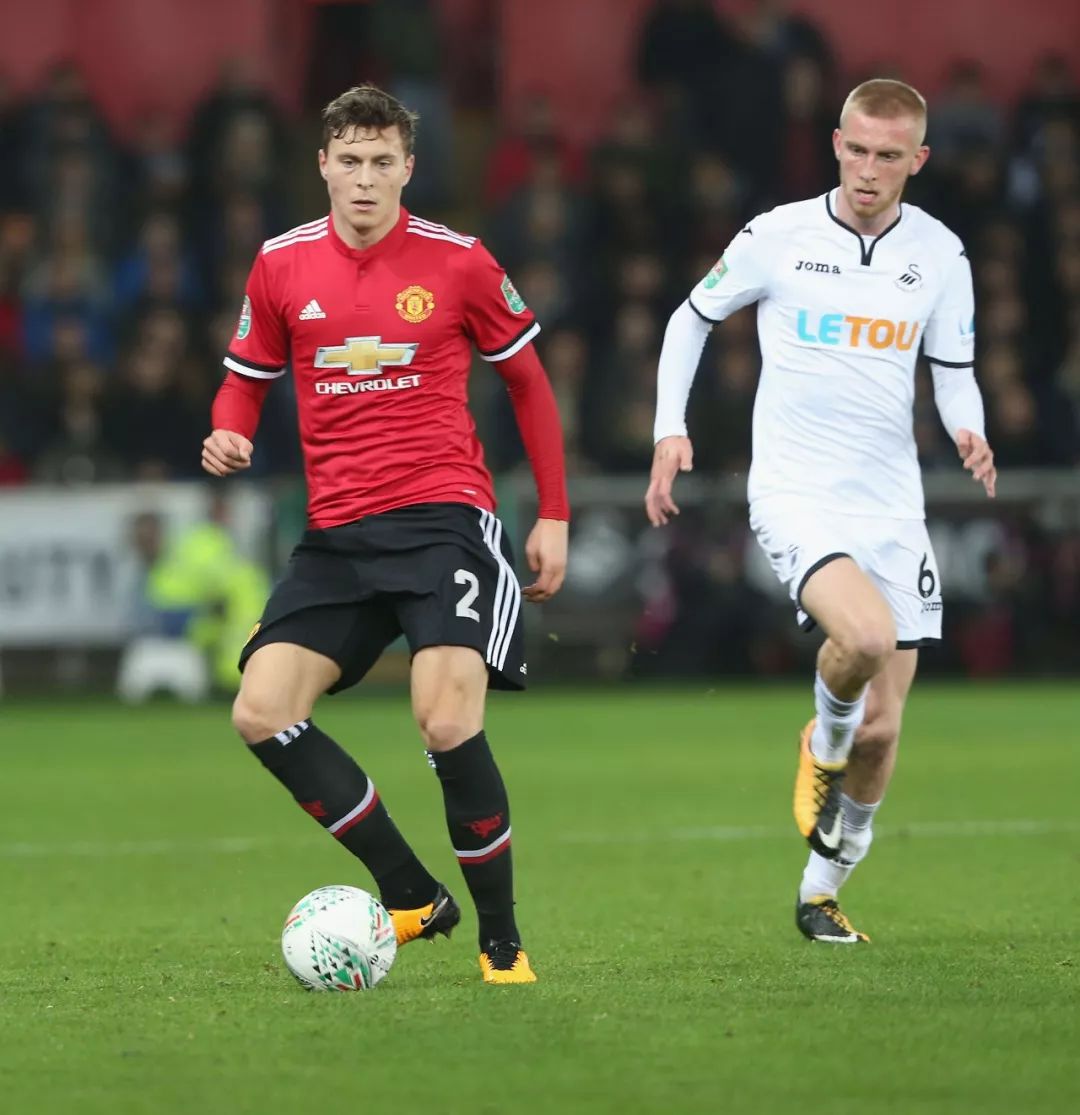 战略调整和 战略调整和