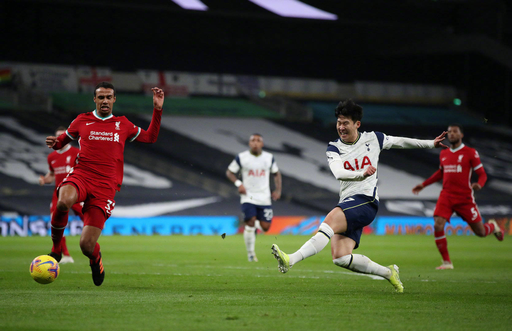 防守和强大 防守和强大